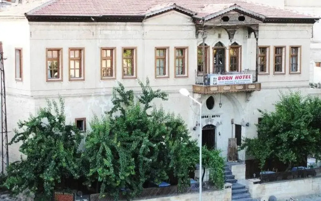 Born Hotel Old House Ургуп вид на фасад