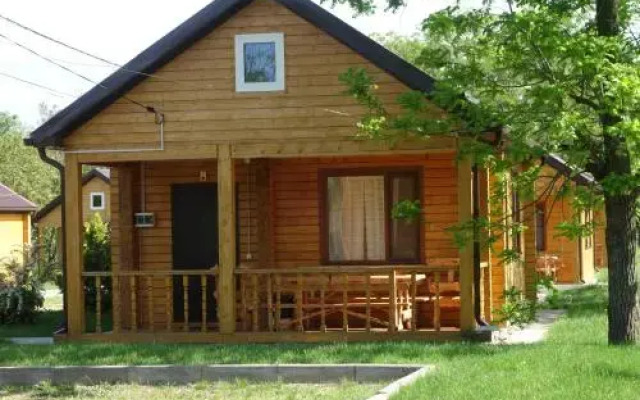 Отель Campsite Ozero Udachi Армавир вид на фасад