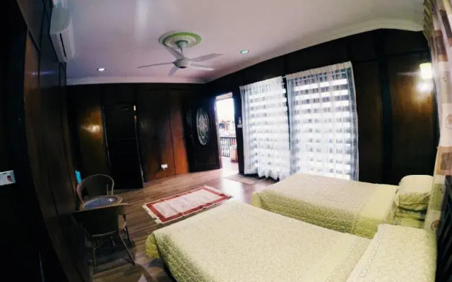 Wood Valley Lodge