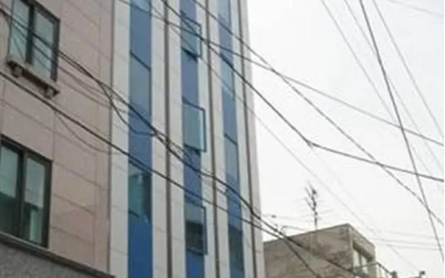 Shinchon S and T Guest House
