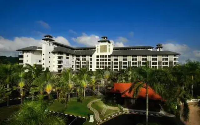 Cinta Ayu All Suites Pulai Springs Resort In Johor Bahru Malaysia From 52 Photos Reviews Zenhotels Com