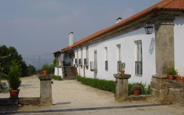 Отель Casa De Vilarinho De S.romão Саброза вид на фасад