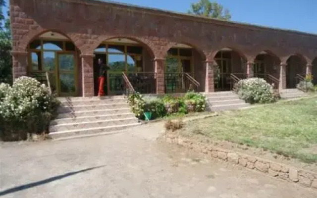 Zan-Seyoum Hotel Lalibela вид на фасад