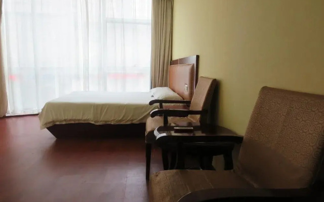 Отель Home Inn Shenzhen Bao'an South Road Шэньчжэнь комната для гостей