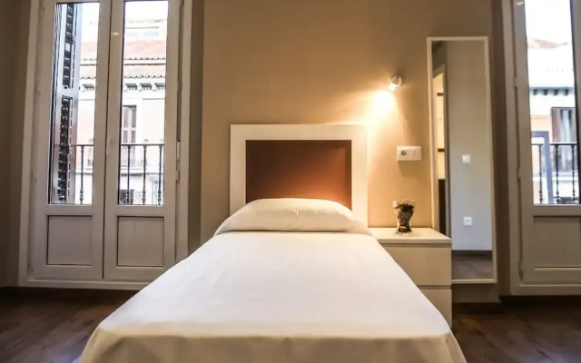 Отель Suites You Nickel Испания, Мадрид - отзывы, цены и фото номеров - забронировать отель Suites You Nickel онлайн комната для гостей