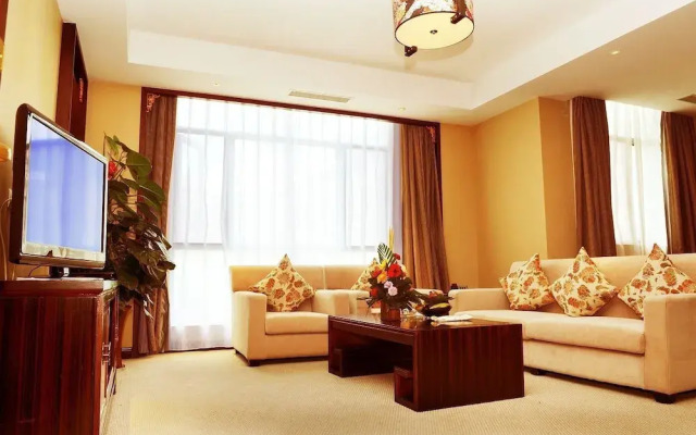 Tengchong International Golf Resort Hotel