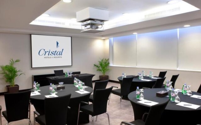 Cristal Hotel Abu Dhabi 2