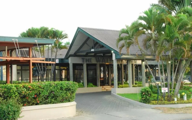 Отель Tanoa Waterfront Hotel Фиджи, Вити-Леву - отзывы, цены и фото номеров - забронировать отель Tanoa Waterfront Hotel онлайн вид на фасад