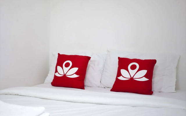 Отель Zen Rooms Basic Pasar Seni Малайзия, Куала-Лумпур - отзывы, цены и фото номеров - забронировать отель Zen Rooms Basic Pasar Seni онлайн вид на фасад
