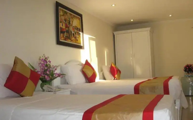 Hanoi Blue Moon Hotel комната для гостей