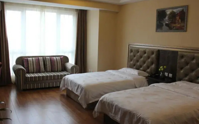 Loveace Hotel