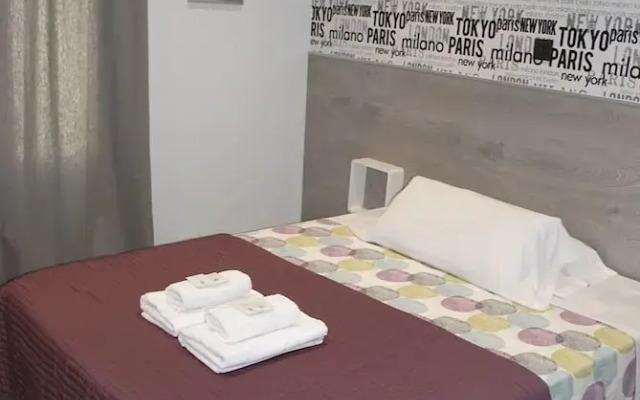 Отель Fuencarral Rooms комната для гостей