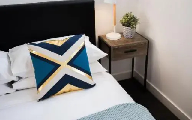 Luxury 2 bed, short walk Sydney Convention Centre