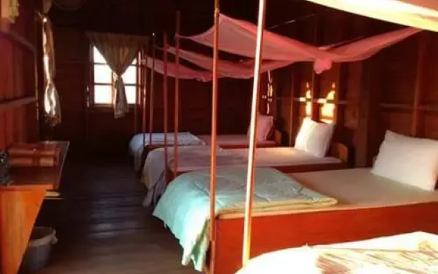Phosy Thalang Guesthouse