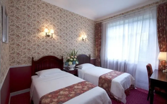 Oak Hotel Chongqing Oxford Street Branch