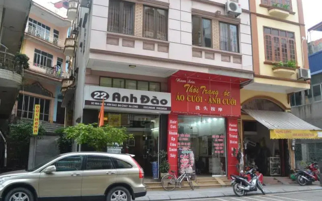 22 Anh Dao Hotel Халонг вид на фасад