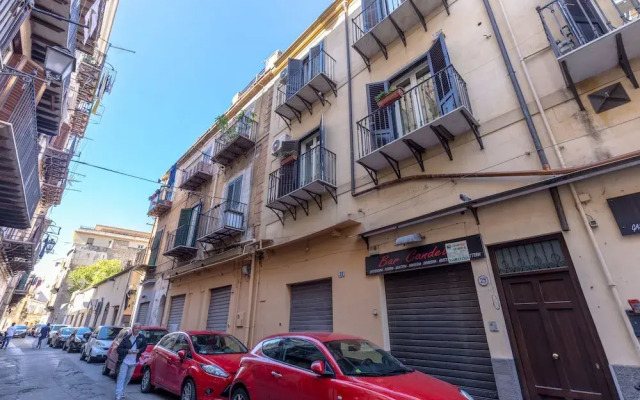Отель Casa dei Candelai di Iusu вид на фасад