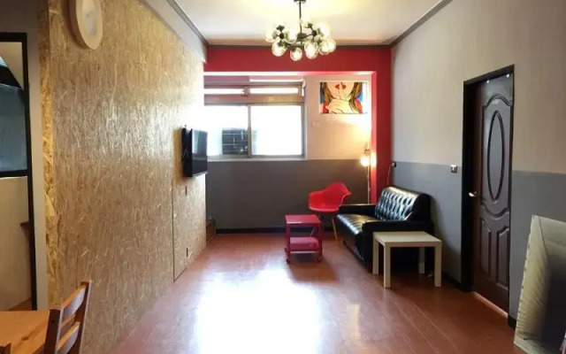 Jiufen Outsider Guest House