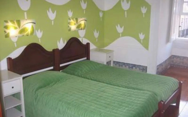 Smile Hostel Лиссабон комната для гостей