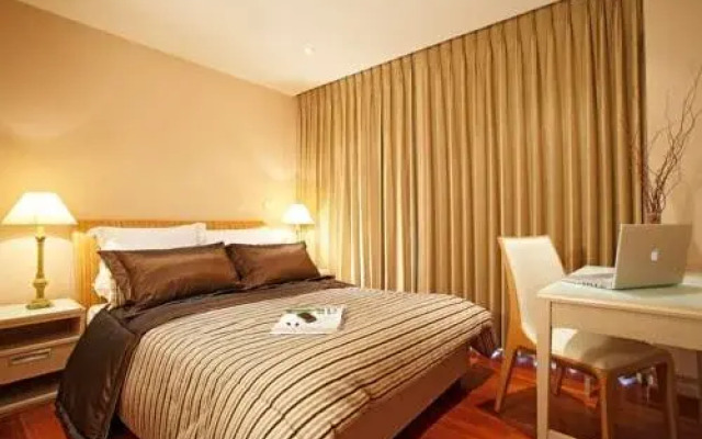 Отель The Point Condominium