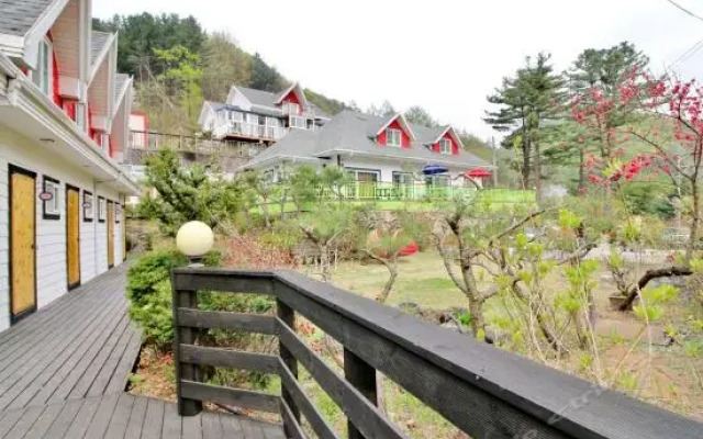 Yangpyeong Plus Pension