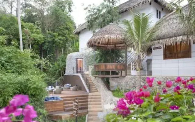 Отель Shanaya Residence Ocean View Kata