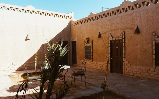 Отель Dune Merzouga Camp Марокко, Мерзуга - отзывы, цены и фото номеров - забронировать отель Dune Merzouga Camp онлайн вид на фасад