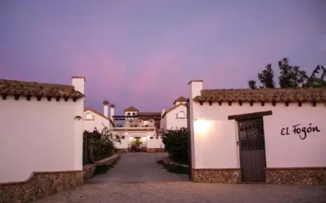 Отель Bed & Breakfast El Fogón del Duende вид на фасад