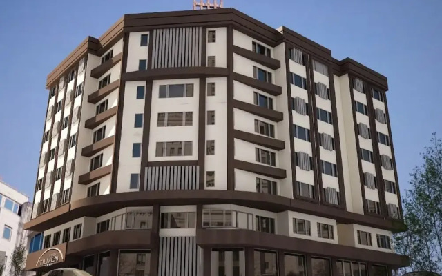 Hotel Tilmen вид на фасад