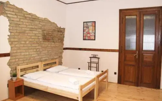 Отель Walking Bed Budapest Downtown Будапешт комната для гостей