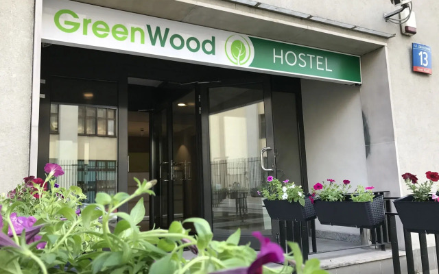 GreenWood Hostel Centrum вид на фасад