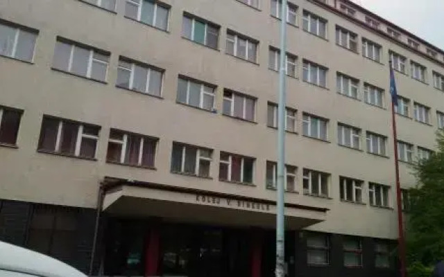 Hostel Sinkule Прага вид на фасад