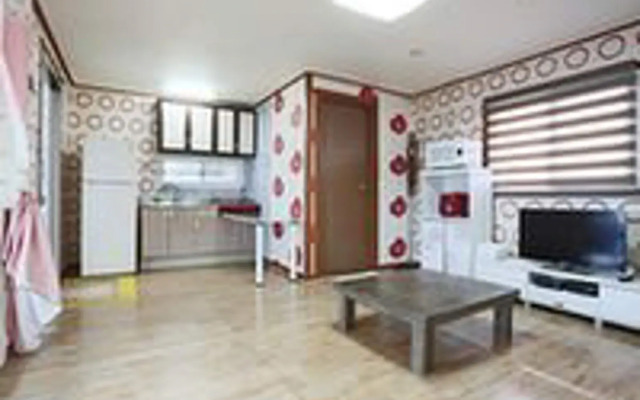 Taean Albatross Pension