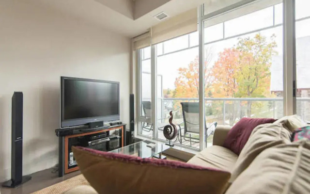 LM Stays - Richmond Road Condo