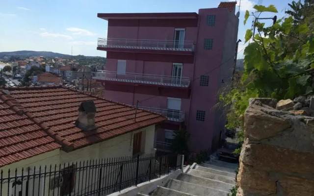 Hotel Papageorgiou вид на фасад
