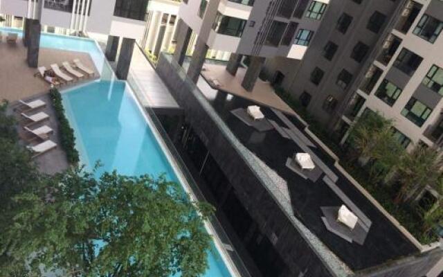 The Base condo central Pattaya by Pattaya Lettings 0