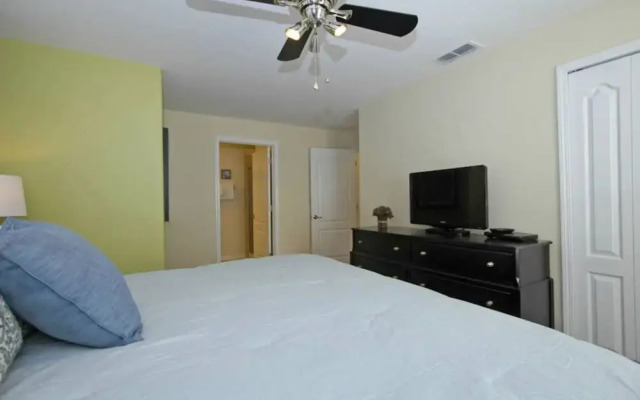 Paradise Palms 3025