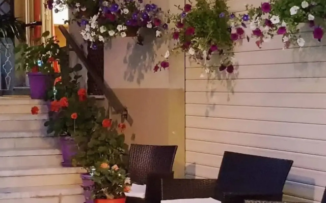 Hotel Mara Римини вид на фасад