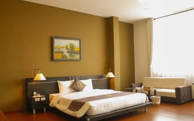 Azumaya Hai Ba Trung 1 Hotel комната для гостей