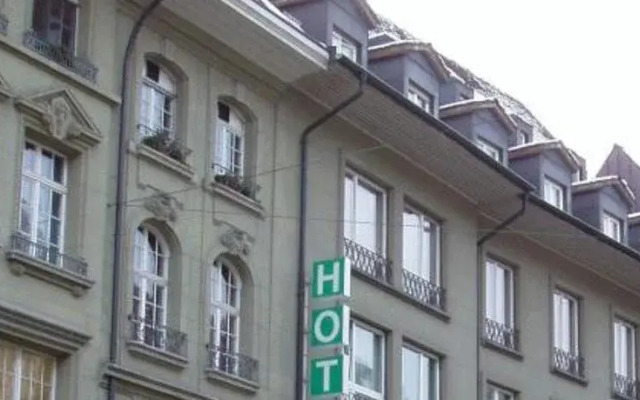 Hotel Continental вид на фасад