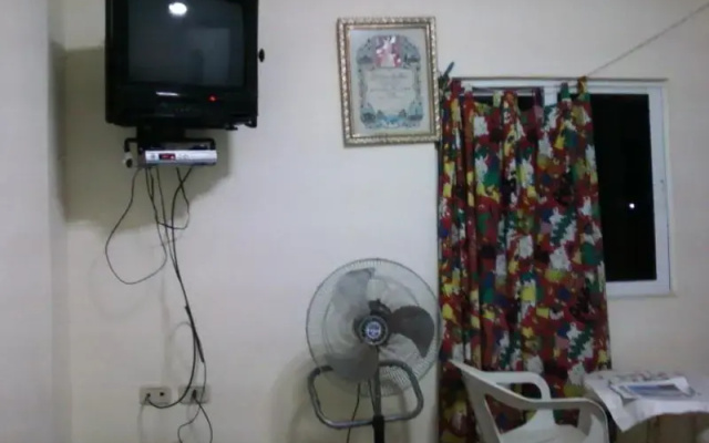 Queen Madaba Ayola Private Home Experience