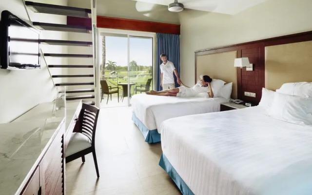 Отель Family Club at Barcelo Bavaro Palace Deluxe комната для гостей