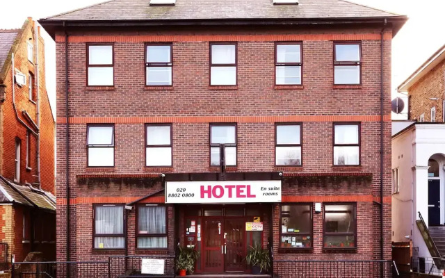 Kent Hall Hotel вид на фасад
