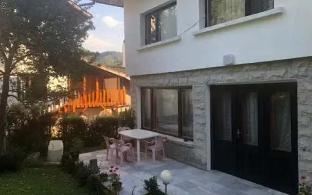 Отель Luylyana Guesthouse вид на фасад