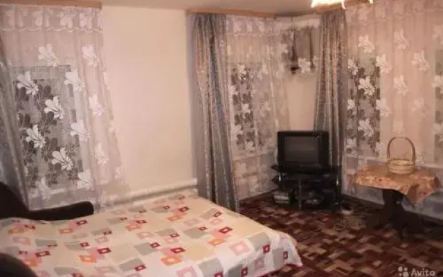 Dom u Kamyanki