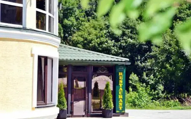 Monaco Hotel Тернополь вид на фасад