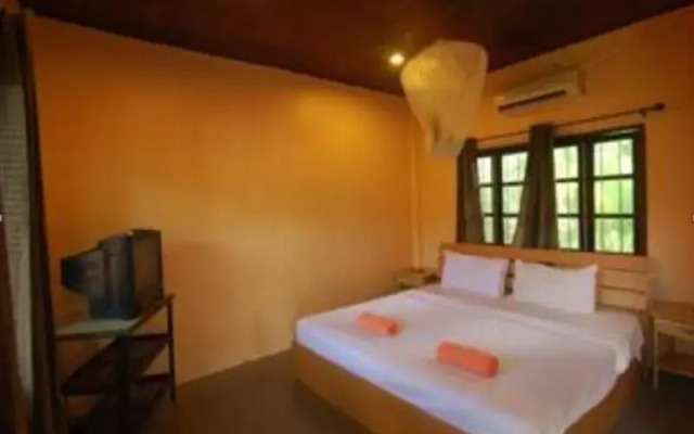 Отель Nik'S Garden Resort Ланта комната для гостей