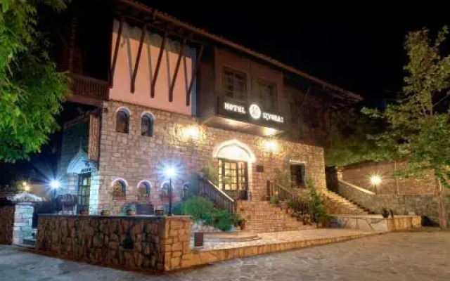 Hotel Izvora 2 Велико Тырново вид на фасад