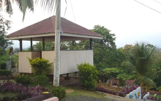 R and R Private Homes