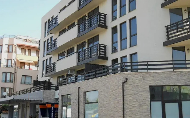Apart hotel Vigo Beach вид на фасад